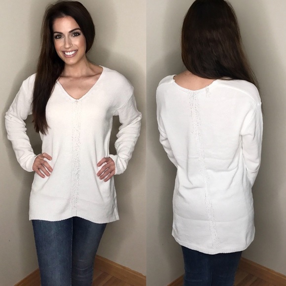 ❤️LAST 2- Soft white Knit Sweater - Picture 3 of 3